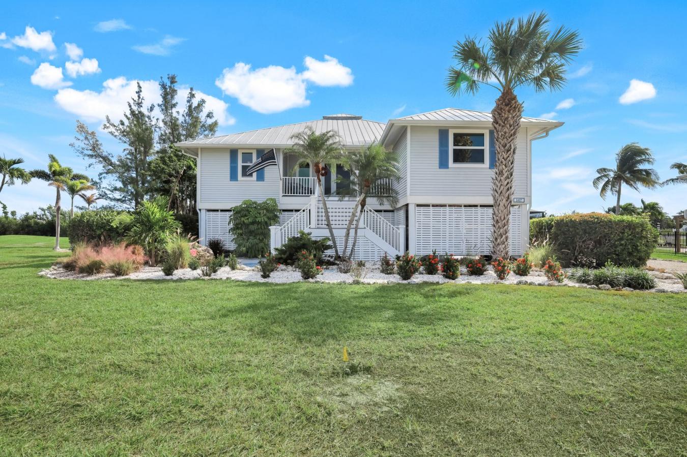 Sanibel, Lee, 33957, United States, 3 Bedrooms Bedrooms, ,1 BathroomBathrooms,Residential,For Sale,1987140