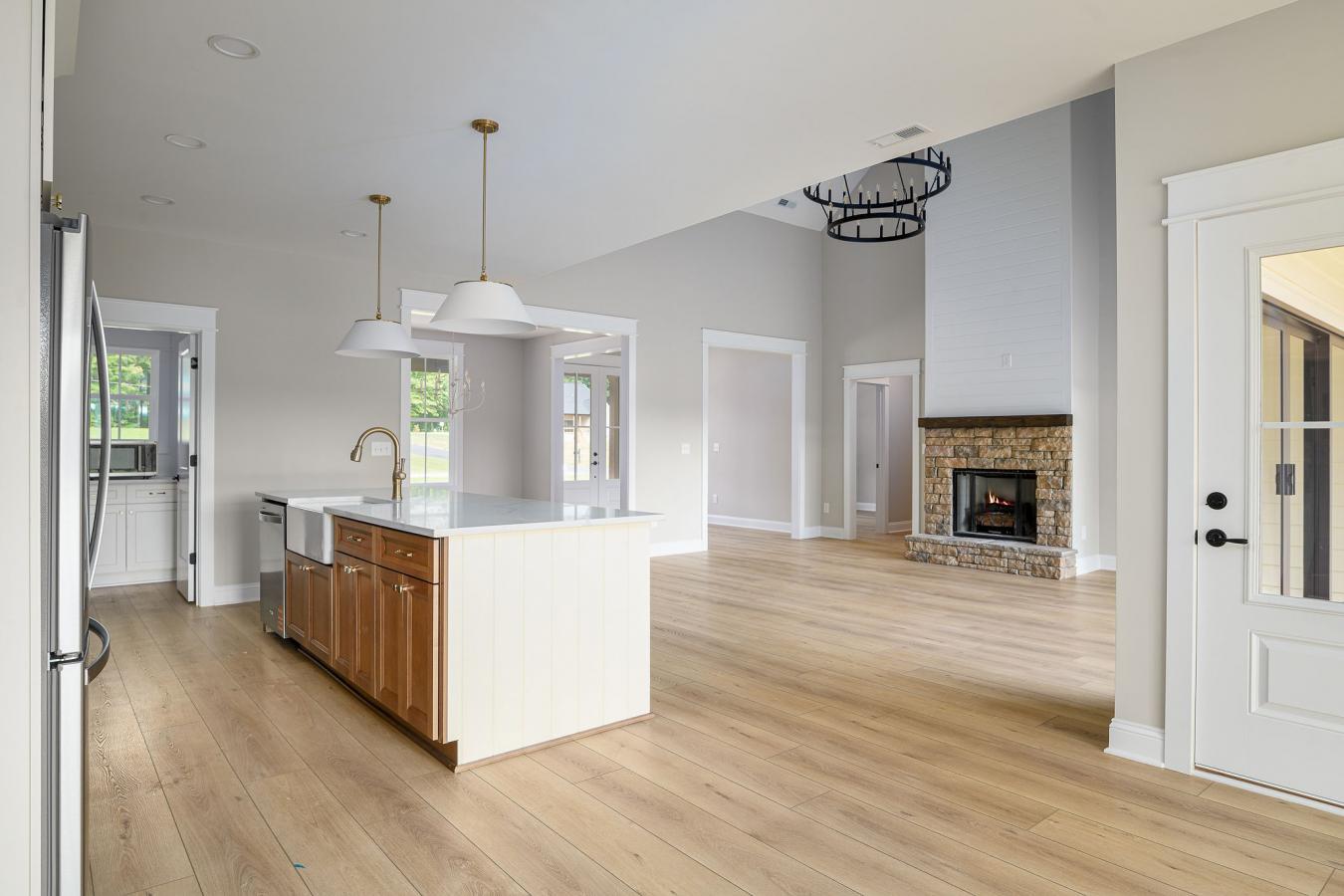 Winston-Salem, Forsyth, 27101, United States, 4 Bedrooms Bedrooms, ,3 BathroomsBathrooms,Residential,For Sale,1987141