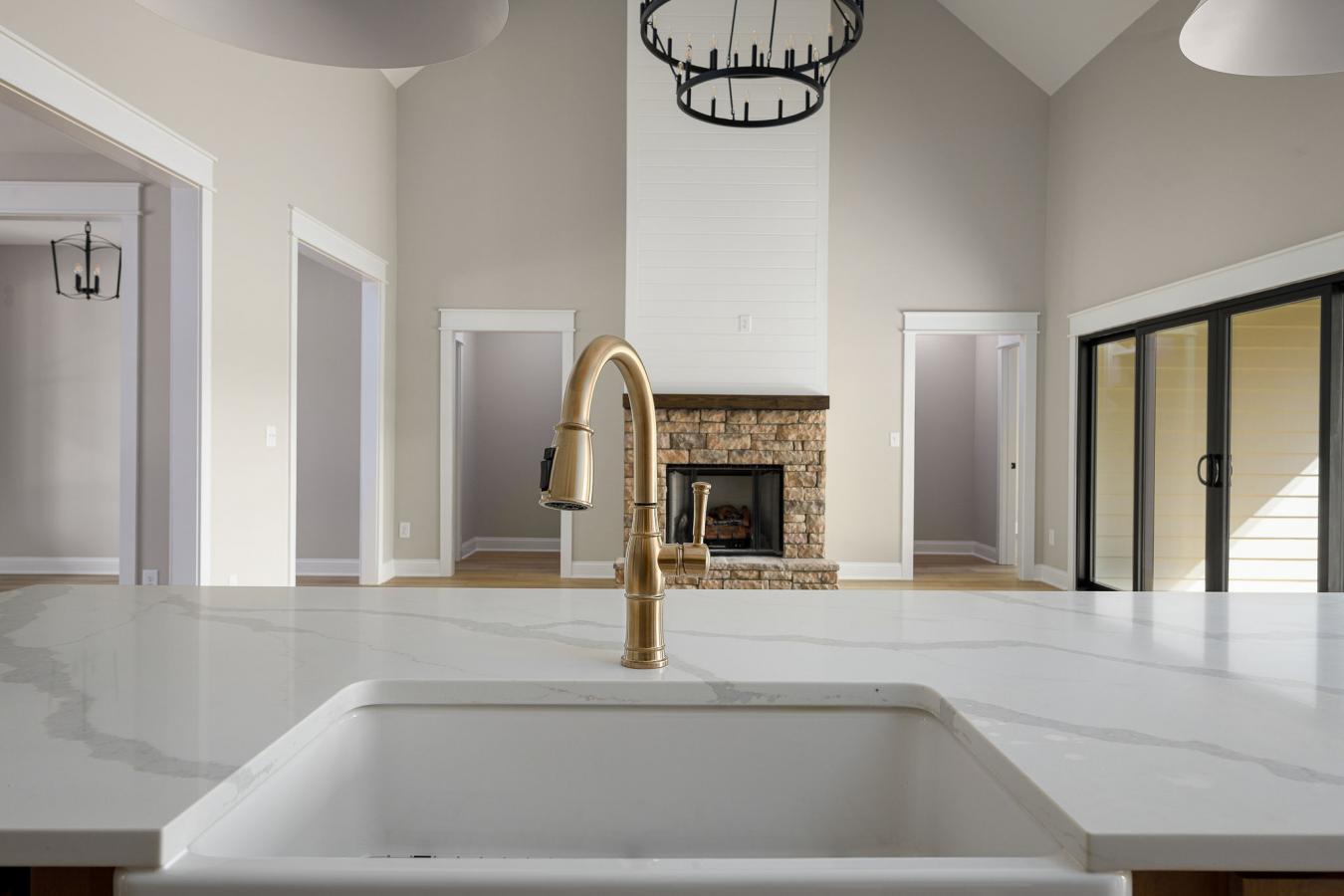 Winston-Salem, Forsyth, 27101, United States, 4 Bedrooms Bedrooms, ,3 BathroomsBathrooms,Residential,For Sale,1987141