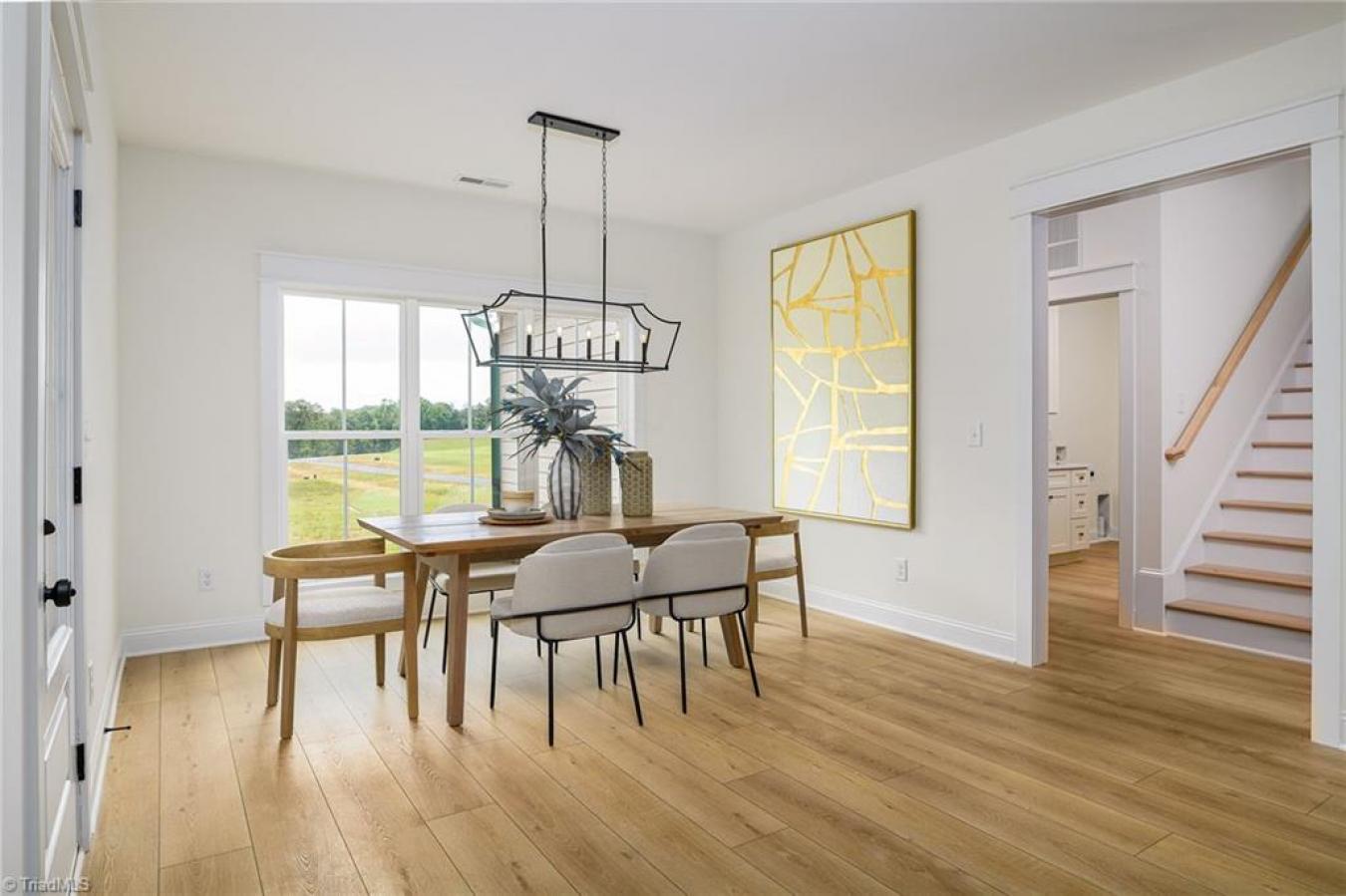 Winston-Salem, Forsyth, 27101, United States, 4 Bedrooms Bedrooms, ,2 BathroomsBathrooms,Residential,For Sale,1987139