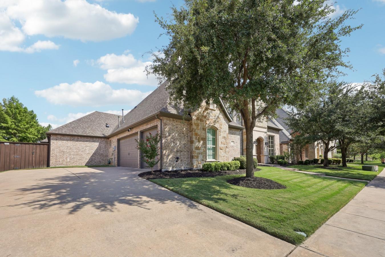 Frisco, Denton, 75033, United States, 6 Bedrooms Bedrooms, ,5 BathroomsBathrooms,Residential,For Sale,1987138
