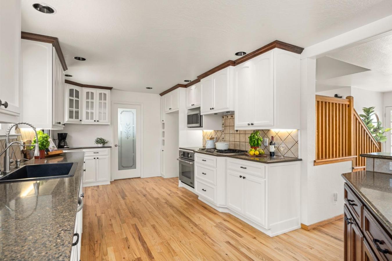 El Dorado Hills, El Dorado, 95762, United States, 5 Bedrooms Bedrooms, ,3 BathroomsBathrooms,Residential,For Sale,1987137