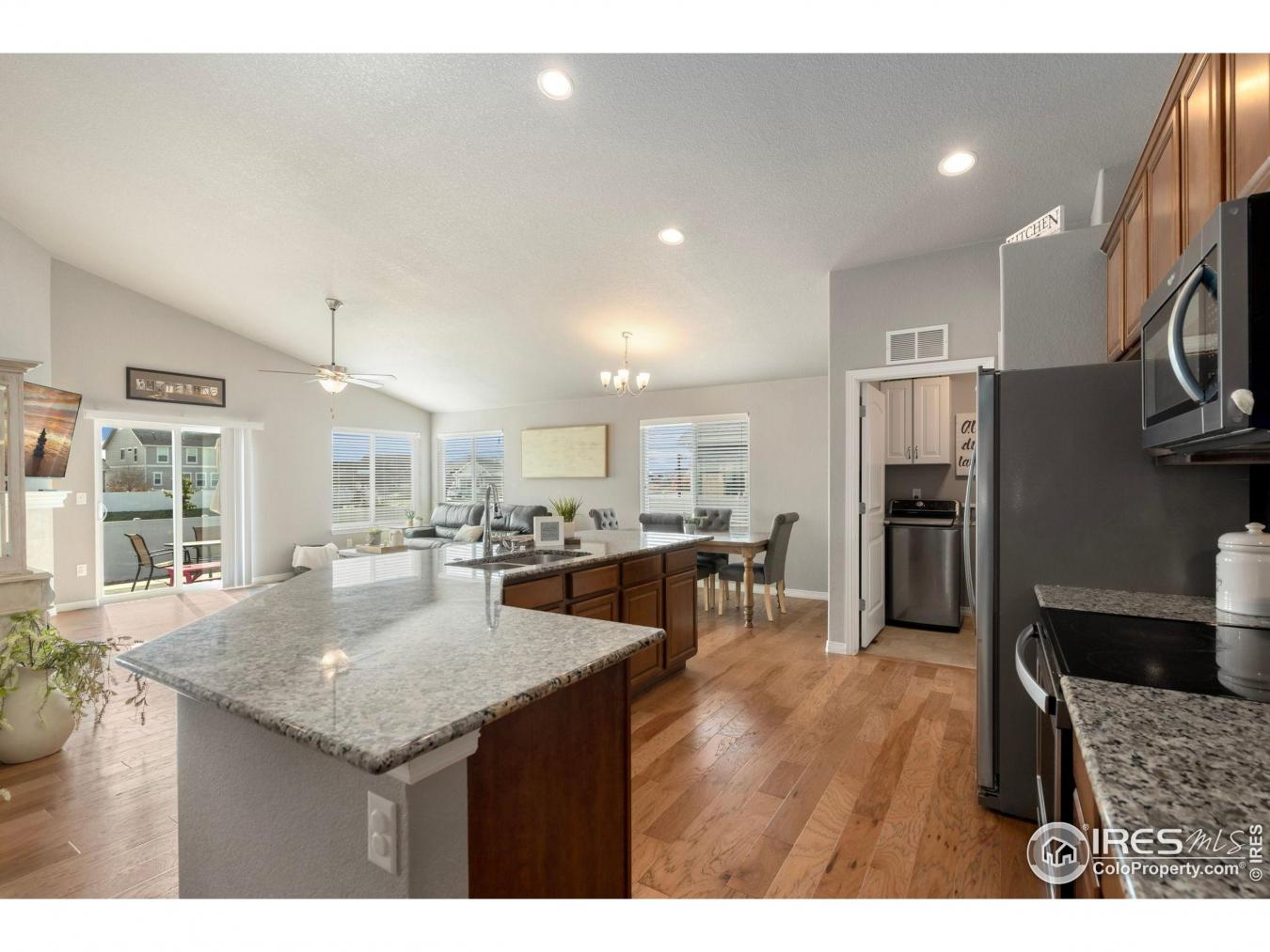 Windsor, Weld, 80550, United States, 5 Bedrooms Bedrooms, ,3 BathroomsBathrooms,Residential,For Sale,1987136