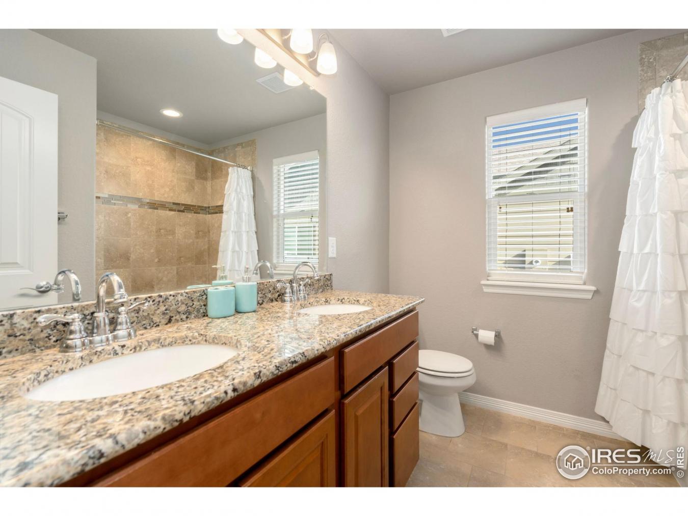 Windsor, Weld, 80550, United States, 5 Bedrooms Bedrooms, ,3 BathroomsBathrooms,Residential,For Sale,1987136