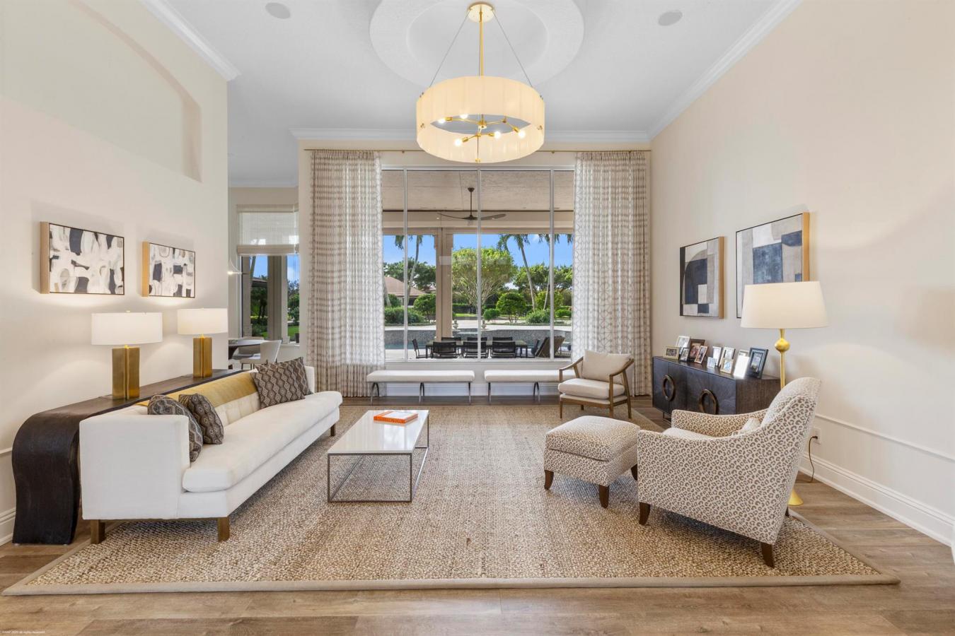 Wellington, Palm Beach, 33414, United States, 4 Bedrooms Bedrooms, ,5 BathroomsBathrooms,Residential,For Sale,1987135