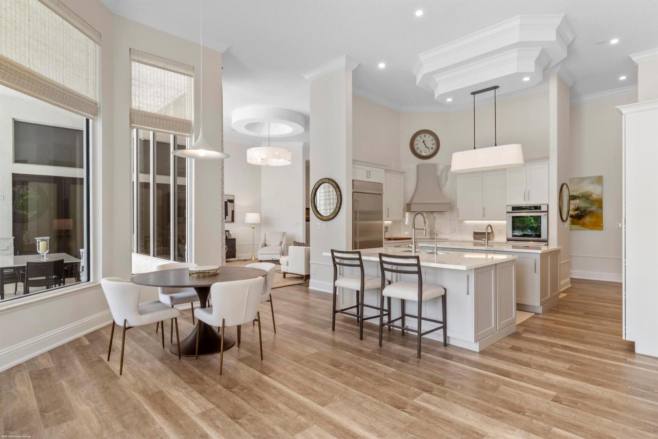 Wellington, Palm Beach, 33414, United States, 4 Bedrooms Bedrooms, ,5 BathroomsBathrooms,Residential,For Sale,1987135