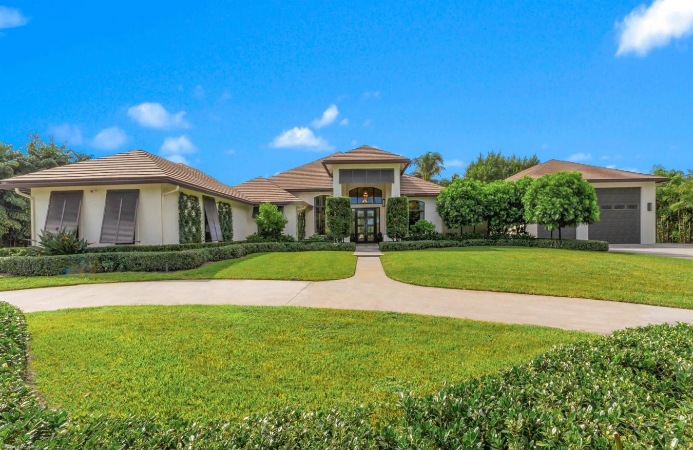 Wellington, Palm Beach, 33414, United States, 4 Bedrooms Bedrooms, ,5 BathroomsBathrooms,Residential,For Sale,1987135