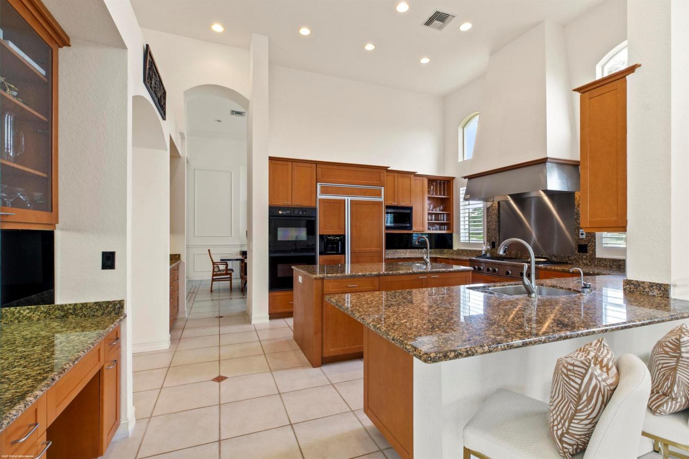 Wellington, Palm Beach, 33414, United States, 6 Bedrooms Bedrooms, ,6 BathroomsBathrooms,Residential,For Sale,1987134