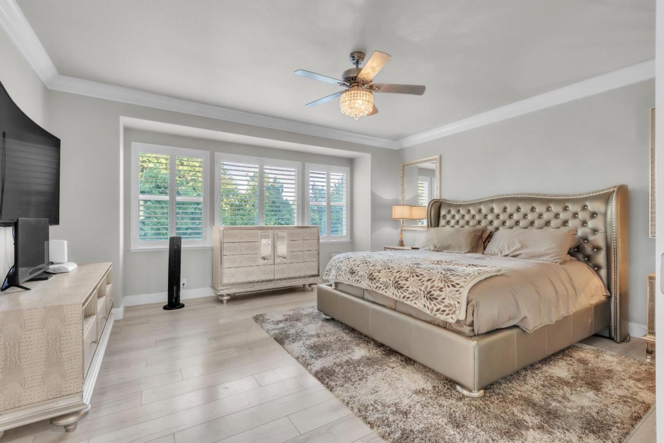 Sacramento, Sacramento, 95835, United States, 5 Bedrooms Bedrooms, ,3 BathroomsBathrooms,Residential,For Sale,1987464