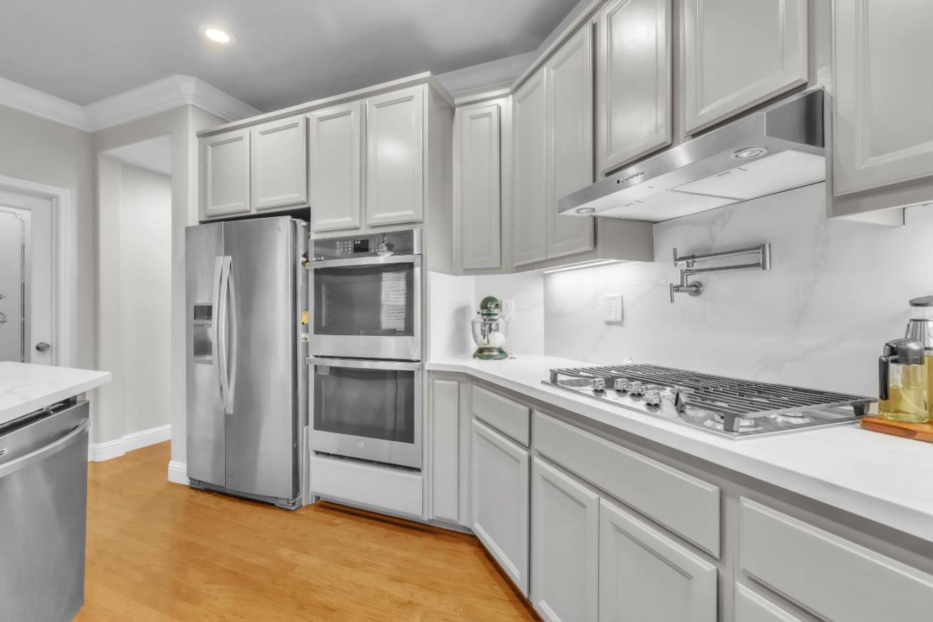 Sacramento, Sacramento, 95835, United States, 5 Bedrooms Bedrooms, ,3 BathroomsBathrooms,Residential,For Sale,1987464