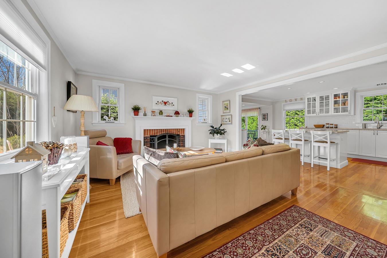 Wellesley, Norfolk, 12481, United States, 4 Bedrooms Bedrooms, ,2 BathroomsBathrooms,Residential,For Sale,1988679