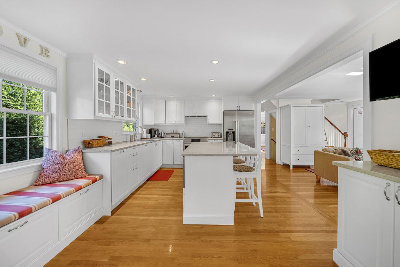 Wellesley, Norfolk, 12481, United States, 4 Bedrooms Bedrooms, ,2 BathroomsBathrooms,Residential,For Sale,1988679