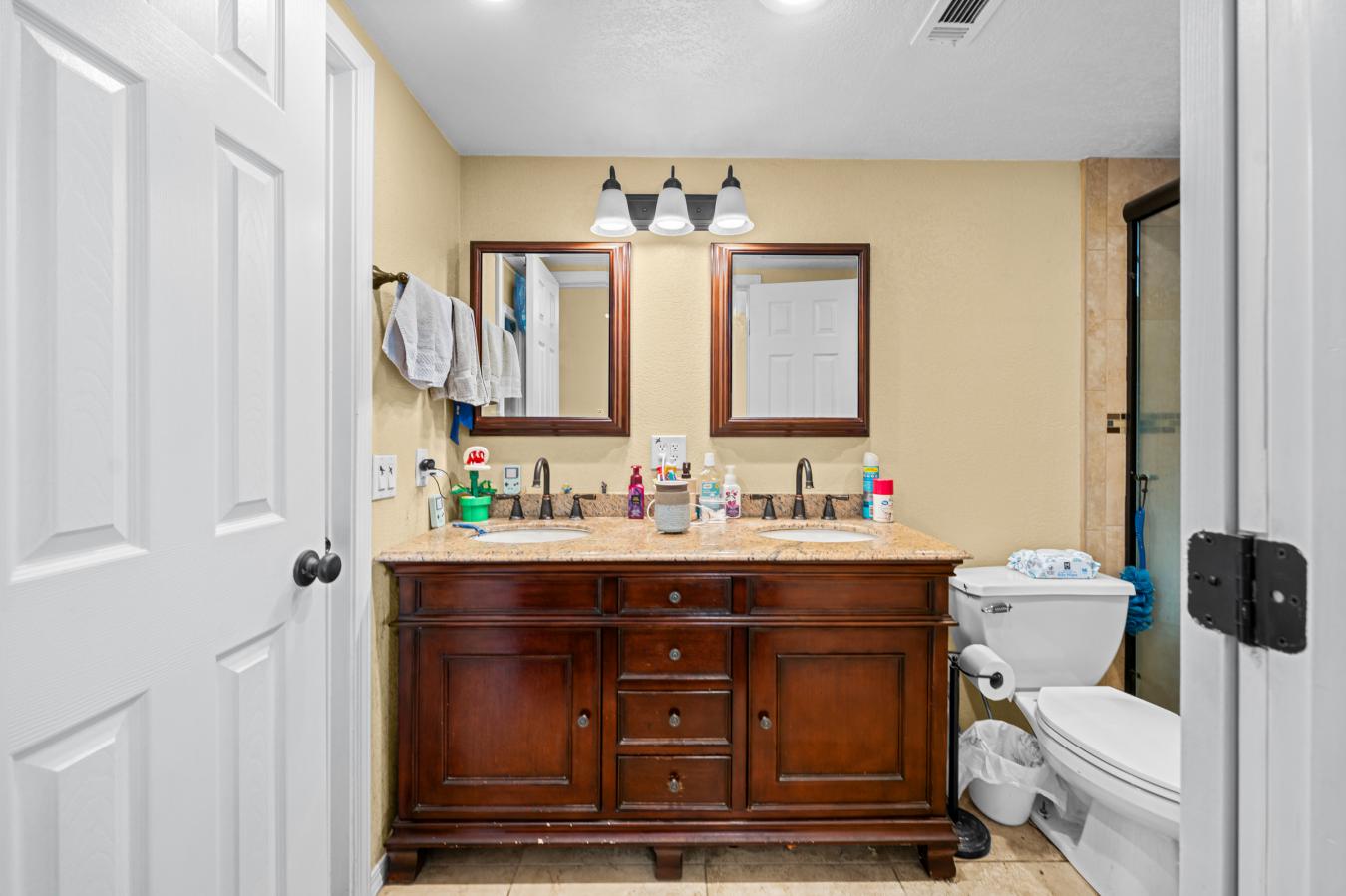 Highland, San Bernardino, 92346, United States, 4 Bedrooms Bedrooms, ,2 BathroomsBathrooms,Residential,For Sale,1987132