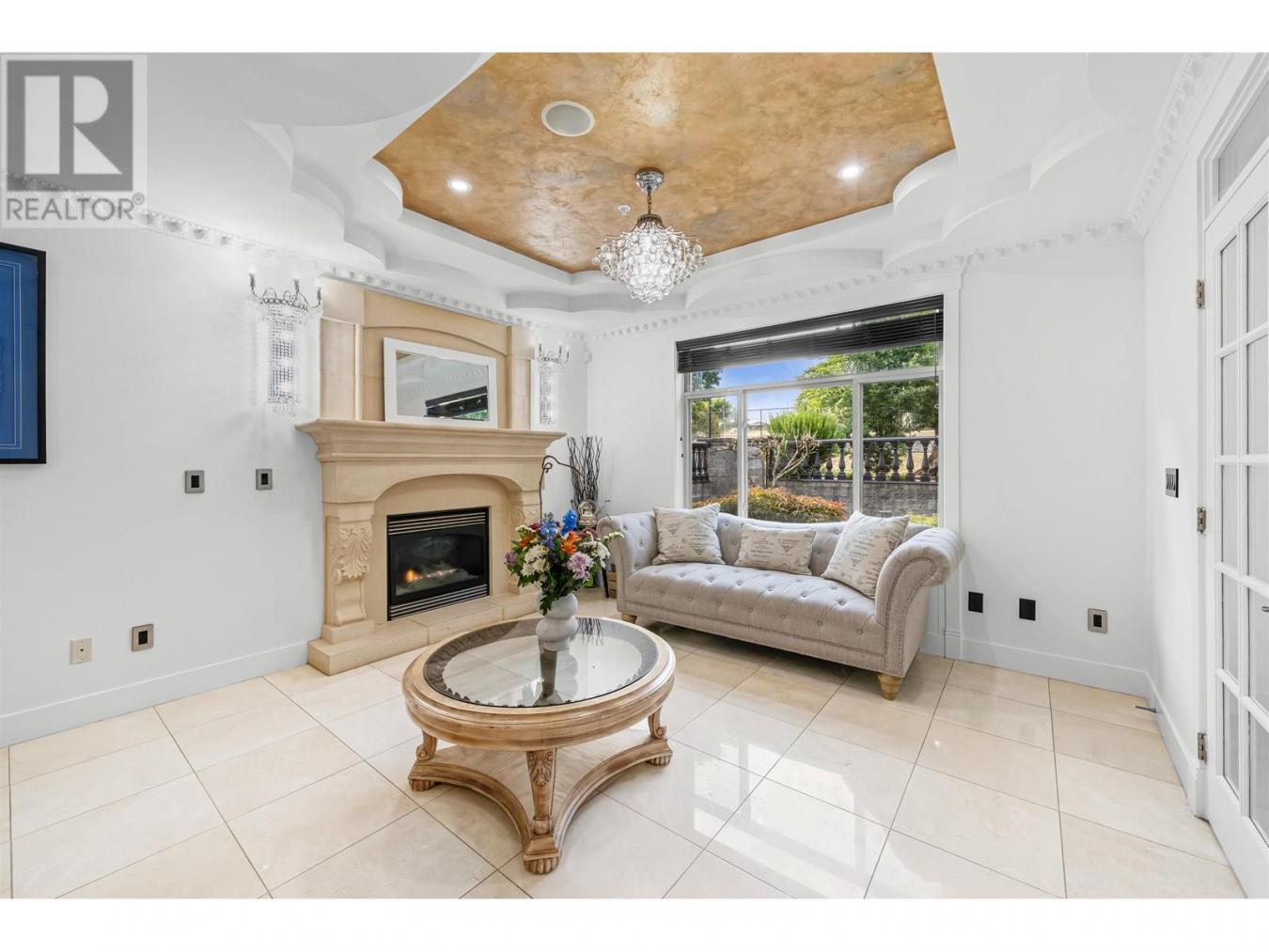 Vancouver, BC, V5X2C4, Canada, 8 Bedrooms Bedrooms, ,8 BathroomsBathrooms,Residential,For Sale,1987463