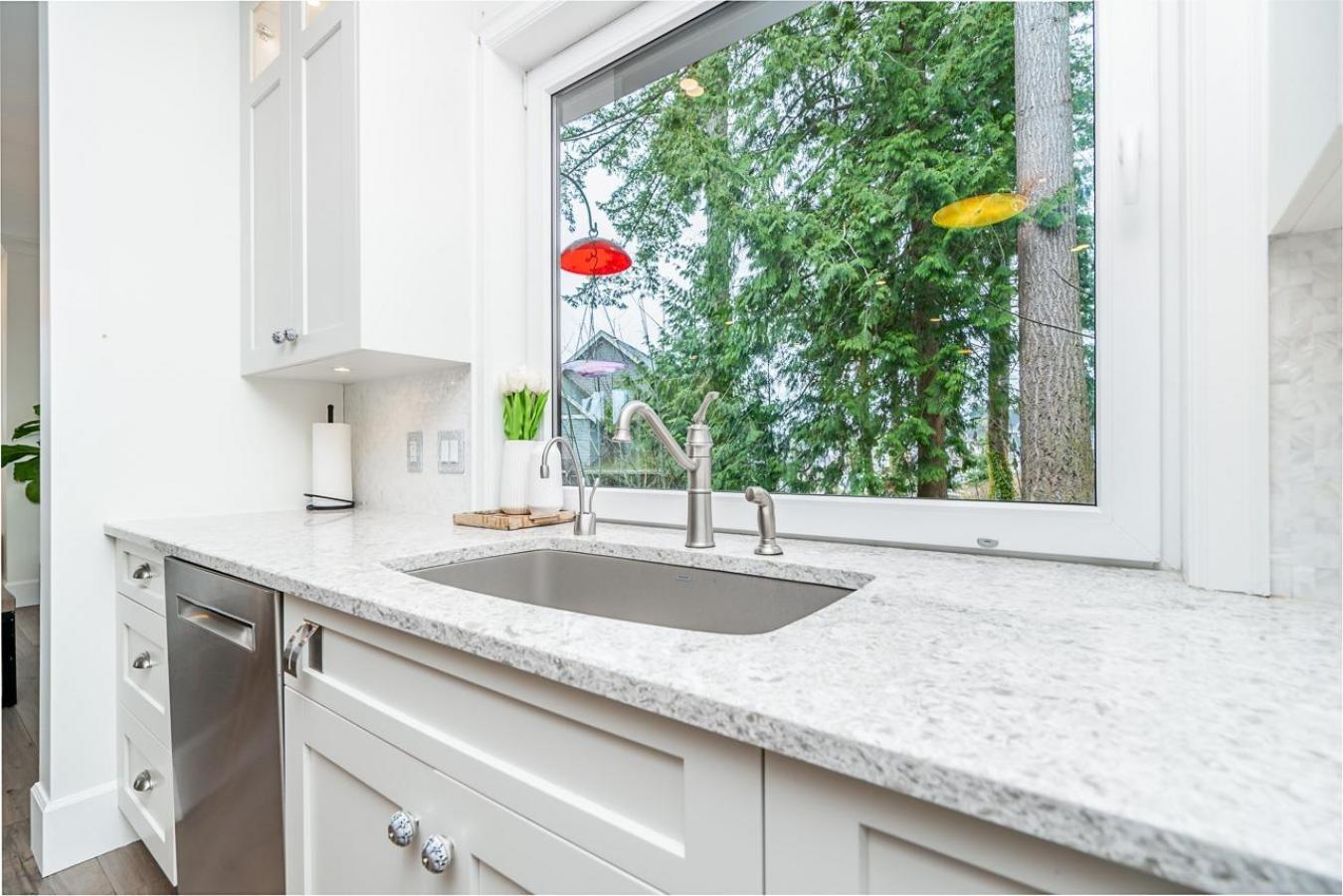 Surrey, BC, V3Z0N8, Canada, 5 Bedrooms Bedrooms, ,4 BathroomsBathrooms,Residential,For Sale,1987462