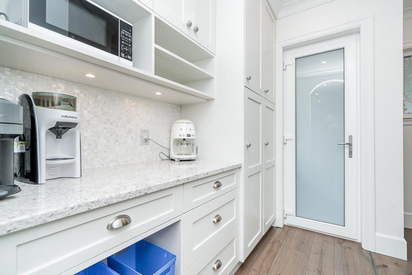 Surrey, BC, V3Z0N8, Canada, 5 Bedrooms Bedrooms, ,4 BathroomsBathrooms,Residential,For Sale,1987462