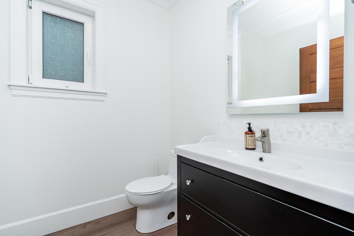 Surrey, BC, V3Z0N8, Canada, 5 Bedrooms Bedrooms, ,4 BathroomsBathrooms,Residential,For Sale,1987462