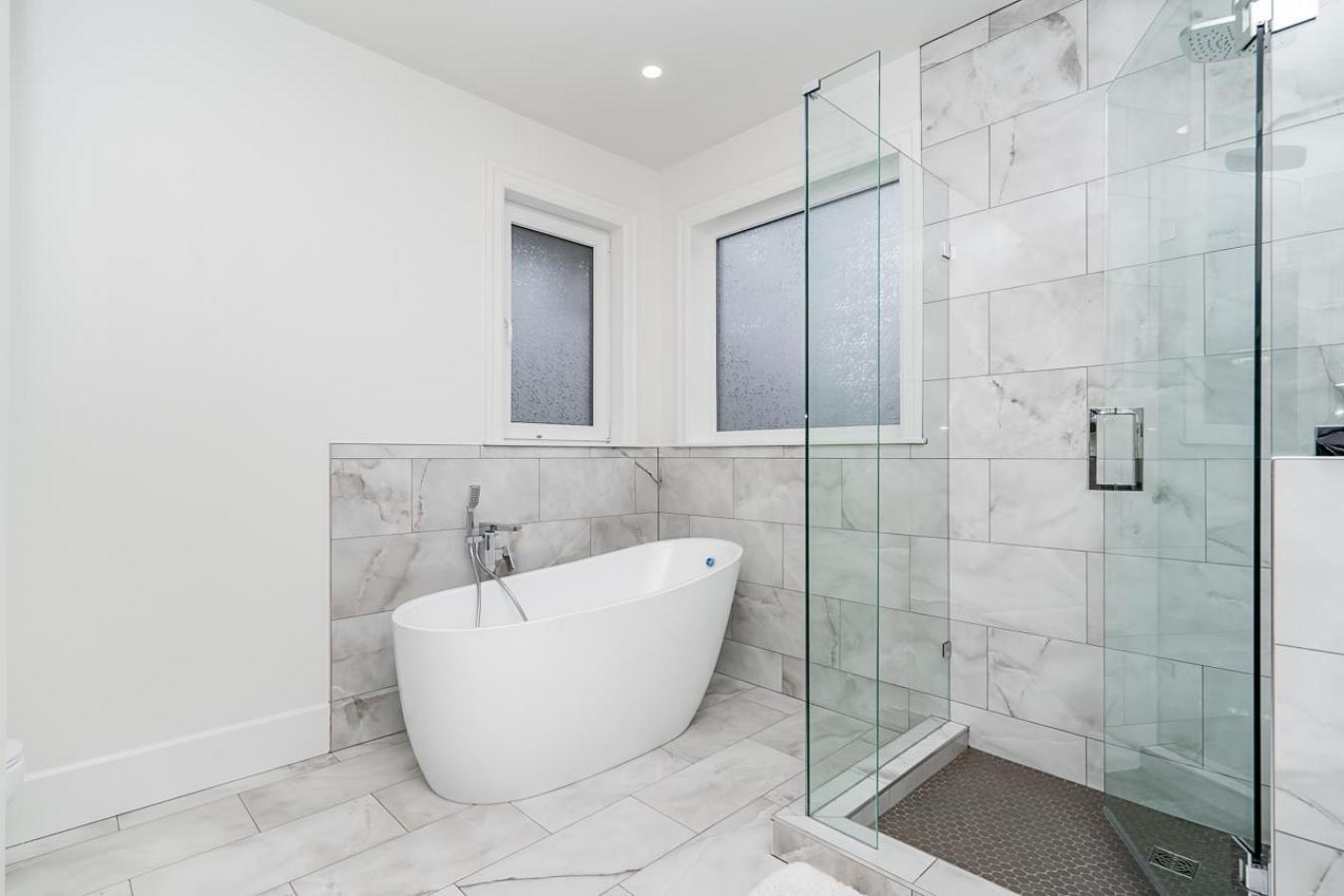 Surrey, BC, V3Z0N8, Canada, 5 Bedrooms Bedrooms, ,4 BathroomsBathrooms,Residential,For Sale,1987462