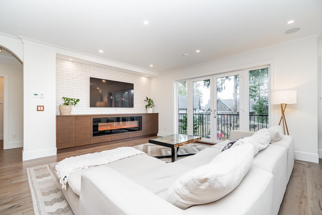 Surrey, BC, V3Z0N8, Canada, 5 Bedrooms Bedrooms, ,4 BathroomsBathrooms,Residential,For Sale,1987462