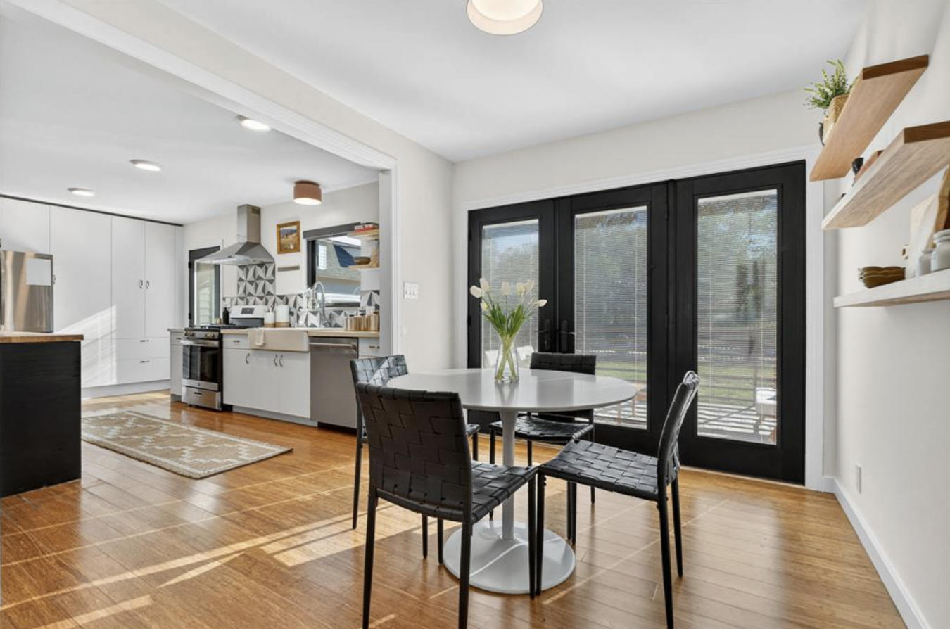 Austin, Travis, 78745, United States, 6 Bedrooms Bedrooms, ,54 BathroomsBathrooms,Residential,For Sale,1987461