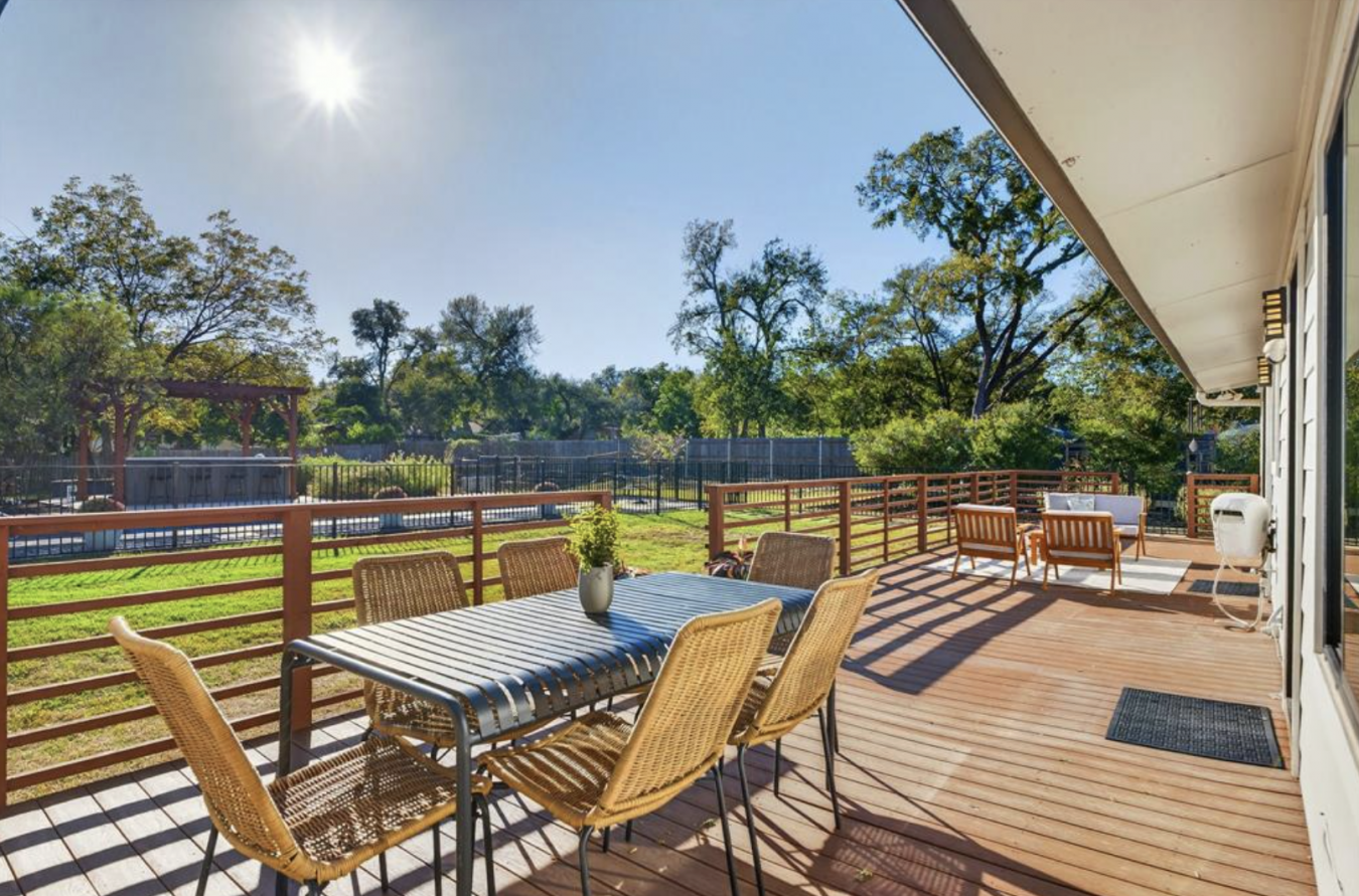 Austin, Travis, 78745, United States, 6 Bedrooms Bedrooms, ,54 BathroomsBathrooms,Residential,For Sale,1987461