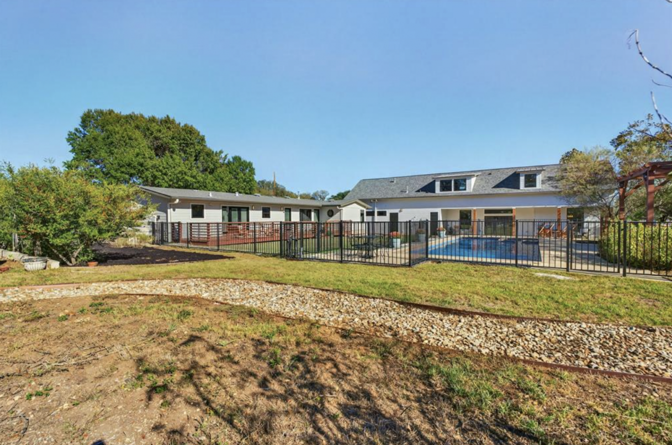 Austin, Travis, 78745, United States, 6 Bedrooms Bedrooms, ,54 BathroomsBathrooms,Residential,For Sale,1987461