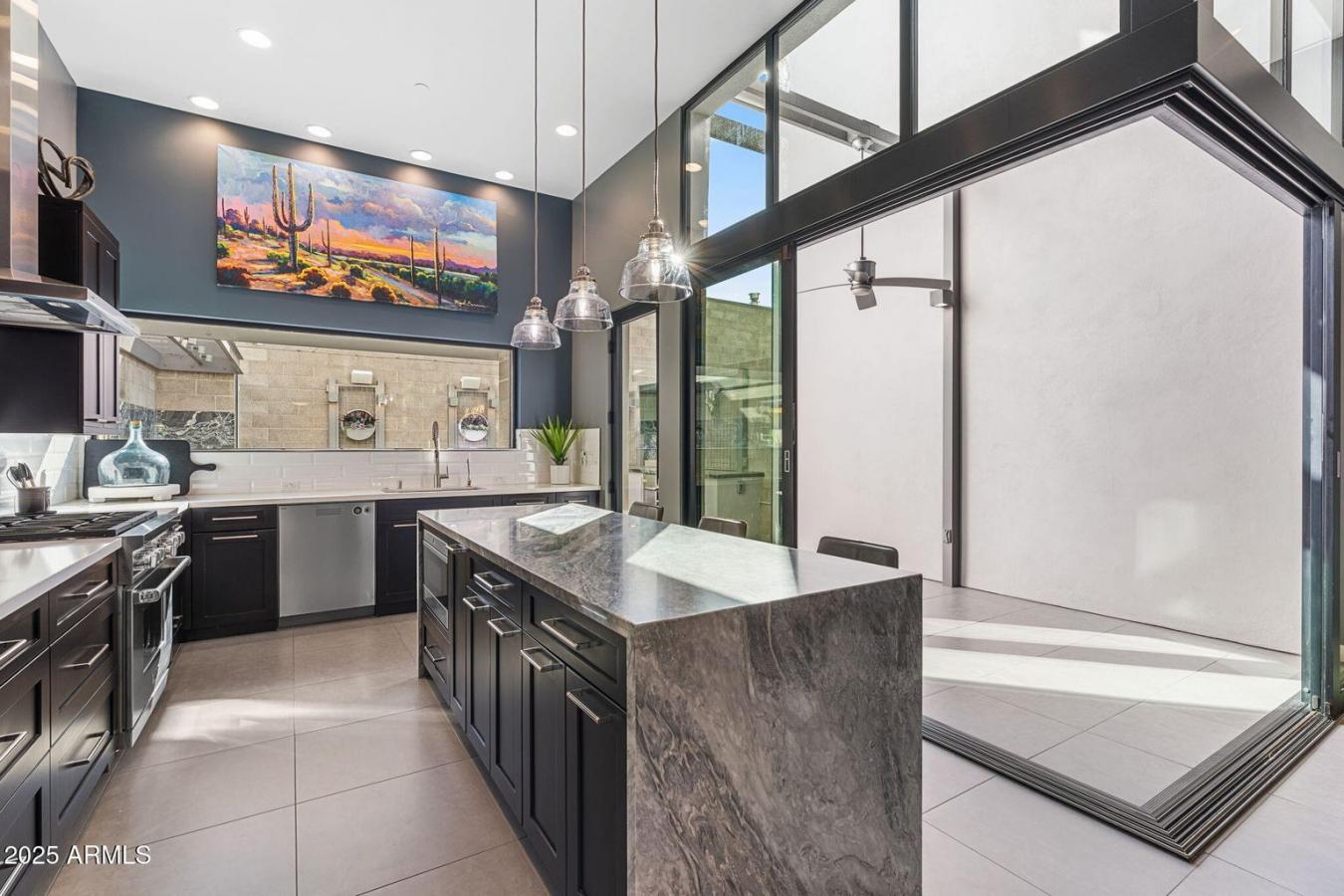 Scottsdale, Arizona, 85251, United States, 3 Bedrooms Bedrooms, ,3 BathroomsBathrooms,Residential,For Sale,1987131