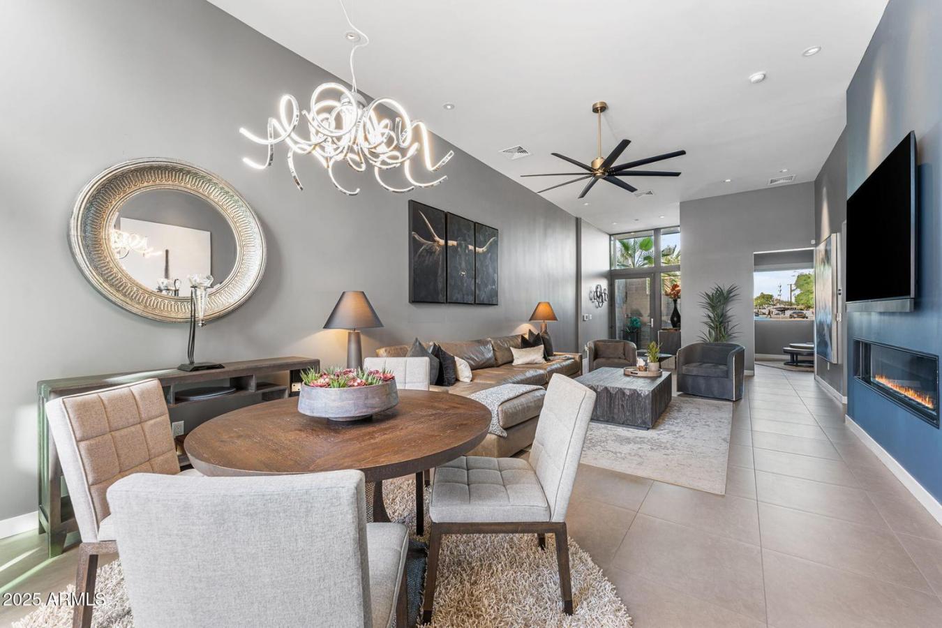 Scottsdale, Arizona, 85251, United States, 3 Bedrooms Bedrooms, ,3 BathroomsBathrooms,Residential,For Sale,1987131