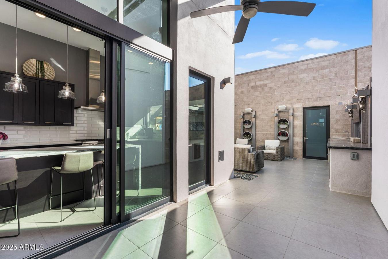 Scottsdale, Arizona, 85251, United States, 3 Bedrooms Bedrooms, ,3 BathroomsBathrooms,Residential,For Sale,1987131