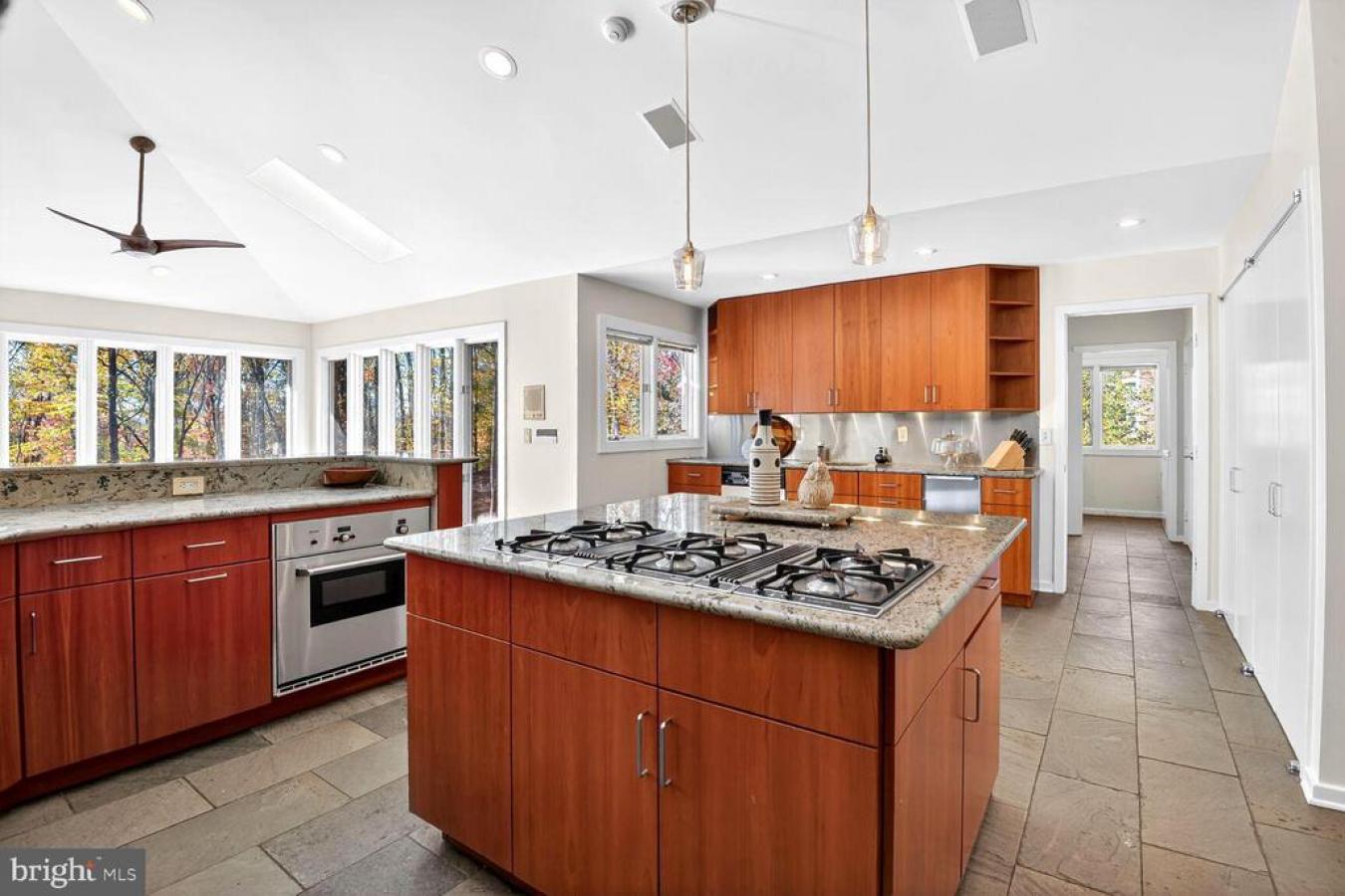 BETHESDA, MONTGOMERY, 20817, United States, 7 Bedrooms Bedrooms, ,6 BathroomsBathrooms,Residential,For Sale,1987457