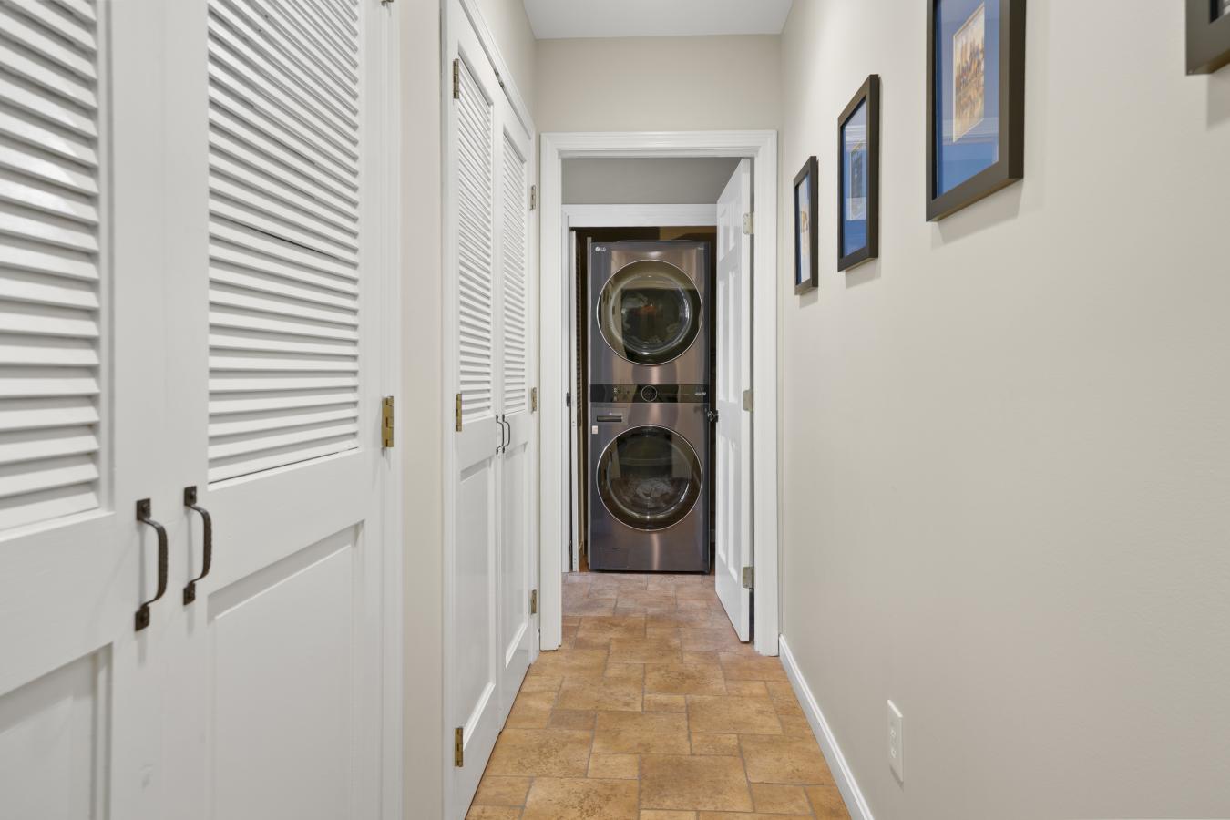 Bedford, NH-Hillsborough, 03110, United States, 4 Bedrooms Bedrooms, ,2 BathroomsBathrooms,Residential,For Sale,1987456