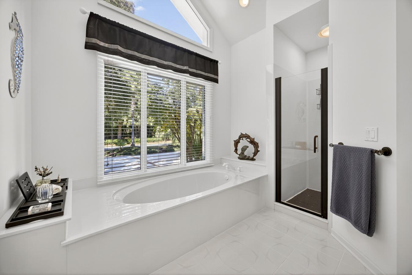 Hilton Head Island, Beaufort, 29928, United States, 3 Bedrooms Bedrooms, ,3 BathroomsBathrooms,Residential,For Sale,1987455