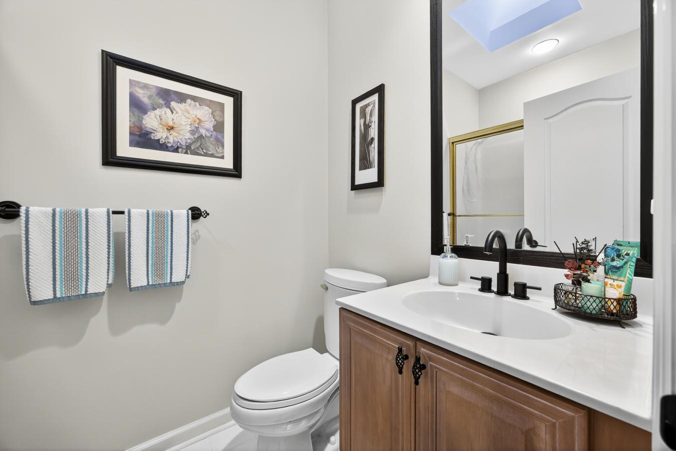 Hilton Head Island, Beaufort, 29928, United States, 3 Bedrooms Bedrooms, ,3 BathroomsBathrooms,Residential,For Sale,1987455