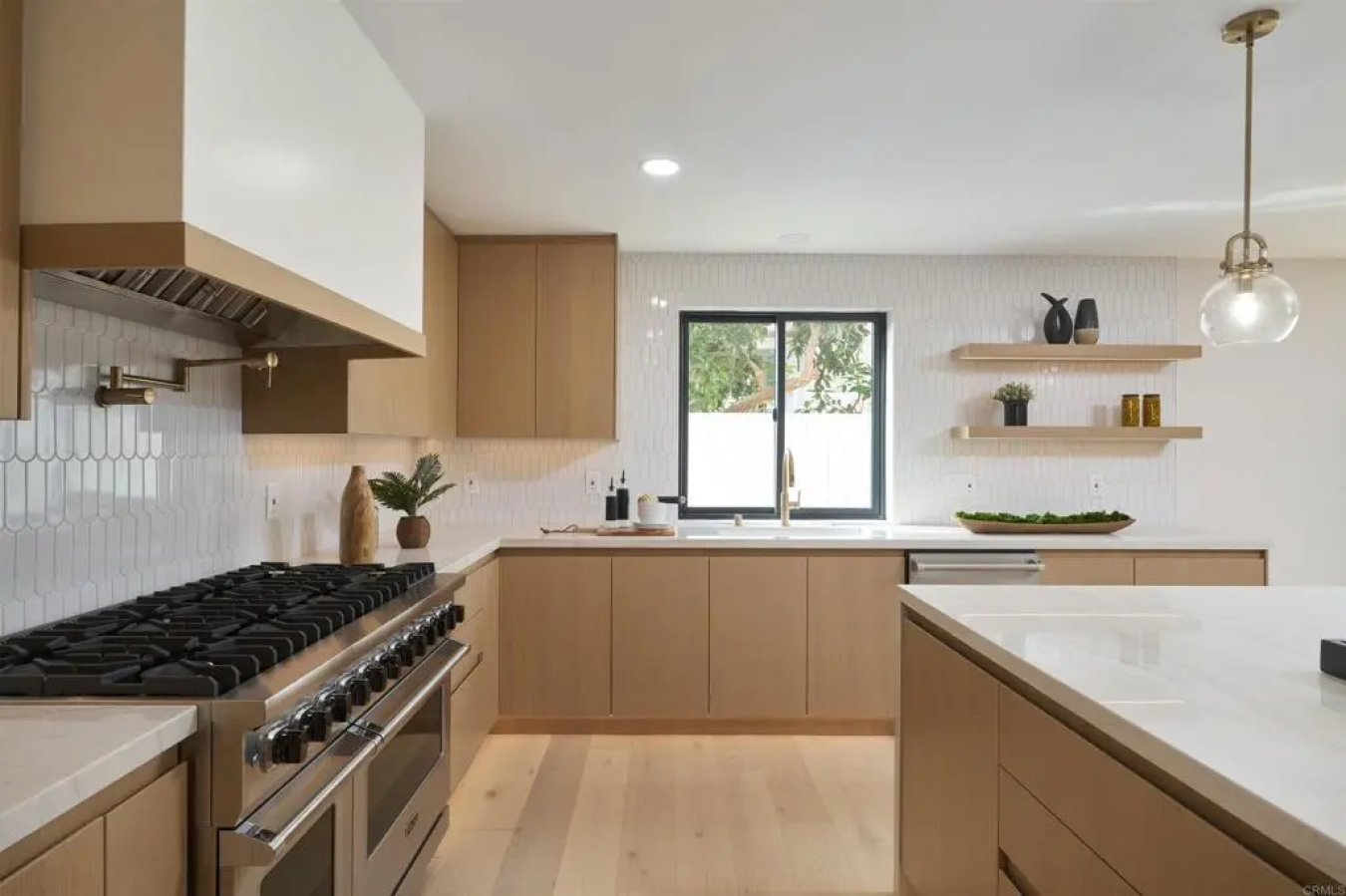 Carlsbad, San Diego, 92008, United States, 4 Bedrooms Bedrooms, ,6 BathroomsBathrooms,Residential,For Sale,2002577