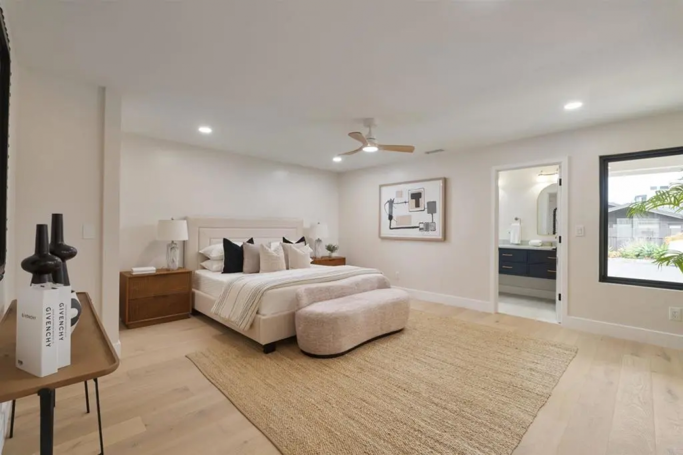 Carlsbad, San Diego, 92008, United States, 4 Bedrooms Bedrooms, ,6 BathroomsBathrooms,Residential,For Sale,2002577