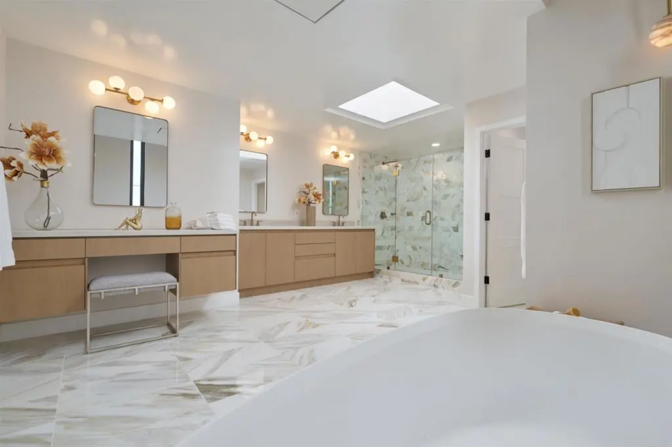 Carlsbad, San Diego, 92008, United States, 4 Bedrooms Bedrooms, ,6 BathroomsBathrooms,Residential,For Sale,2002577