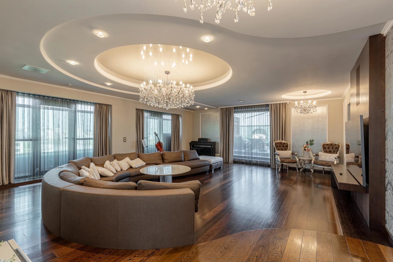 Bucharest, 023831, Romania, 4 Bedrooms Bedrooms, ,4 BathroomsBathrooms,Residential,For Sale,1987125