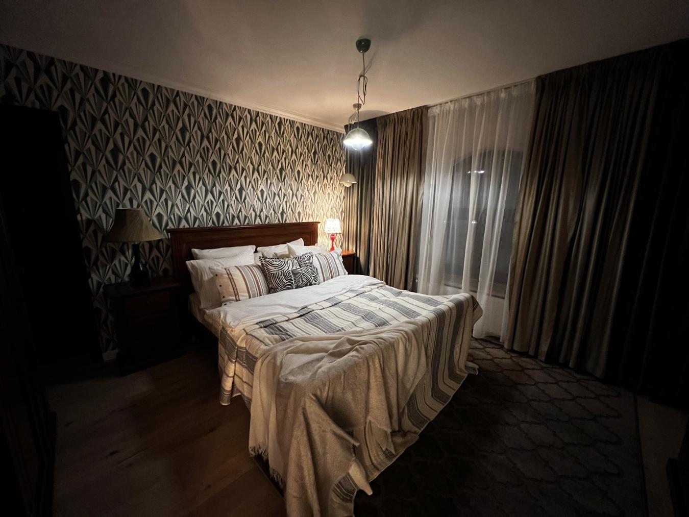 Comuna Bran, 507025, Romania, 5 Bedrooms Bedrooms, ,7 BathroomsBathrooms,Residential,For Sale,1987124