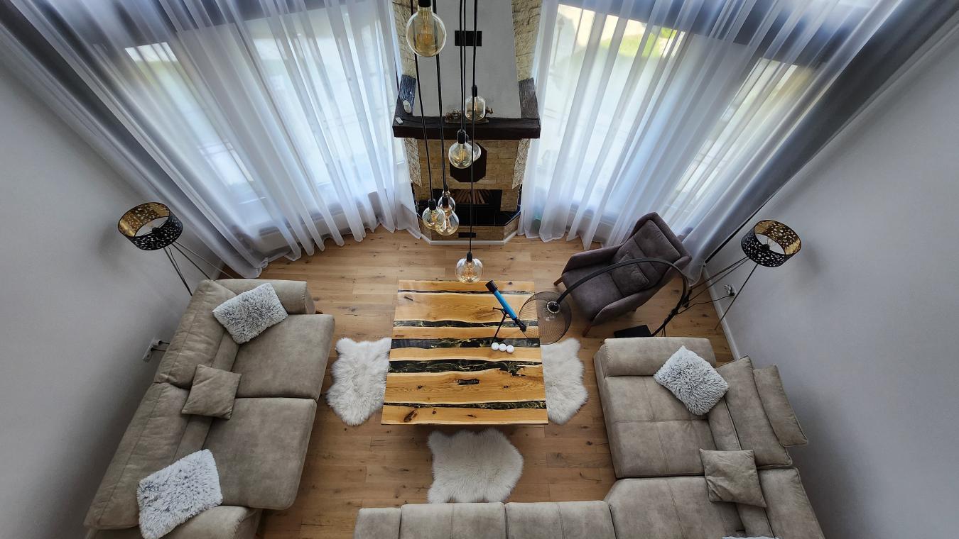 Comuna Bran, 507025, Romania, 5 Bedrooms Bedrooms, ,7 BathroomsBathrooms,Residential,For Sale,1987124