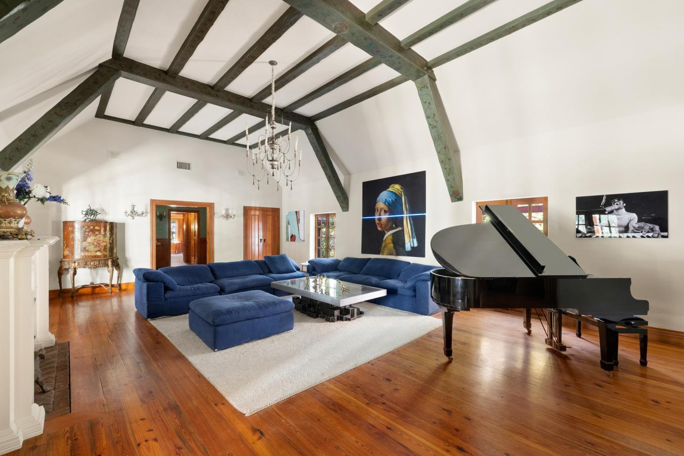 Encino, California, 91316, United States, 12 Bedrooms Bedrooms, ,17 BathroomsBathrooms,Residential,For Sale,1987123