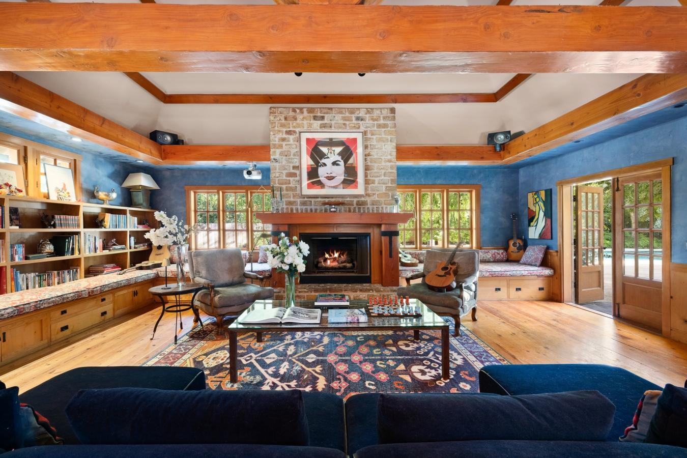 Encino, California, 91316, United States, 12 Bedrooms Bedrooms, ,17 BathroomsBathrooms,Residential,For Sale,1987123