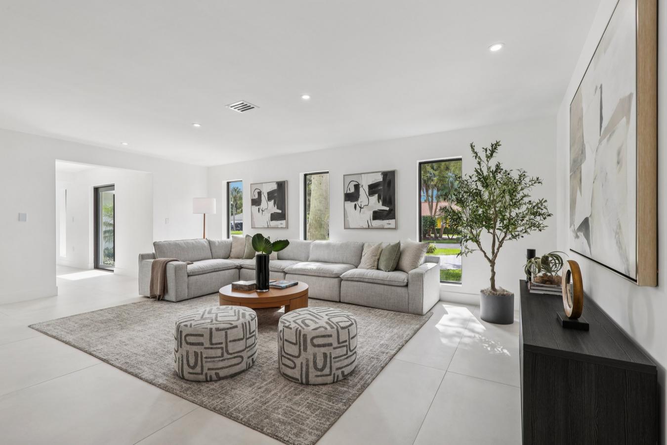 Palmetto Bay, Florida, 33157, United States, 4 Bedrooms Bedrooms, ,3 BathroomsBathrooms,Residential,For Sale,1987452