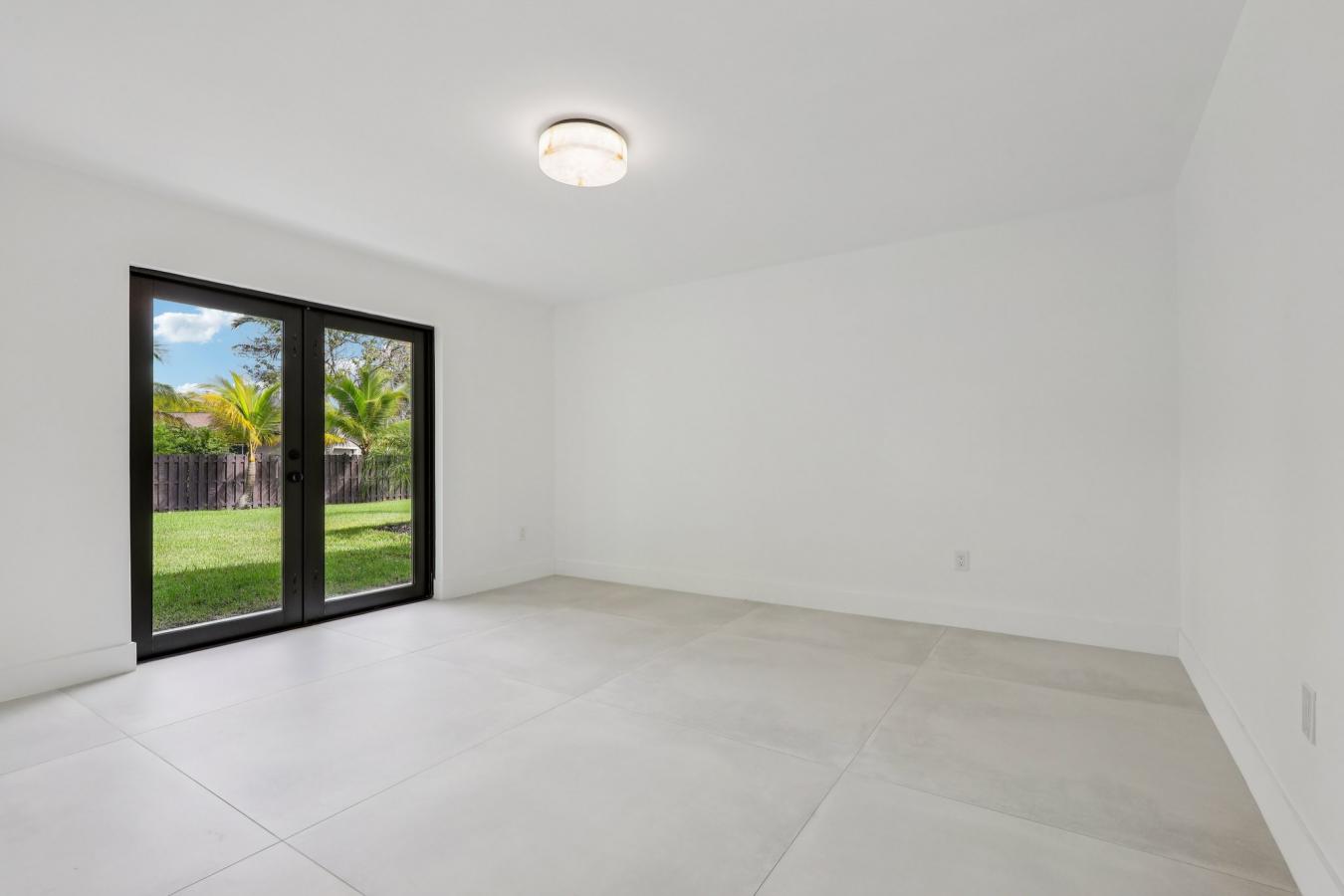 Palmetto Bay, Florida, 33157, United States, 4 Bedrooms Bedrooms, ,3 BathroomsBathrooms,Residential,For Sale,1987452