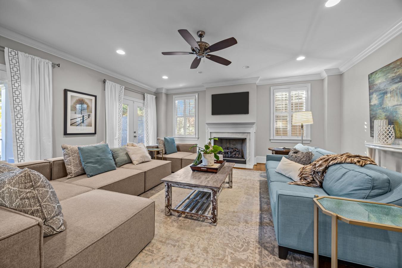 Greensboro, Guilford, 27408, United States, 5 Bedrooms Bedrooms, ,5 BathroomsBathrooms,Residential,For Sale,1987453