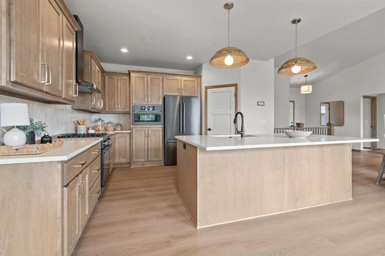 Green Bay, BROWN, 54311, United States, 4 Bedrooms Bedrooms, ,3 BathroomsBathrooms,Residential,For Sale,1987451