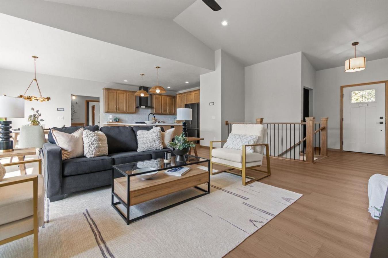 Green Bay, BROWN, 54311, United States, 4 Bedrooms Bedrooms, ,3 BathroomsBathrooms,Residential,For Sale,1987451