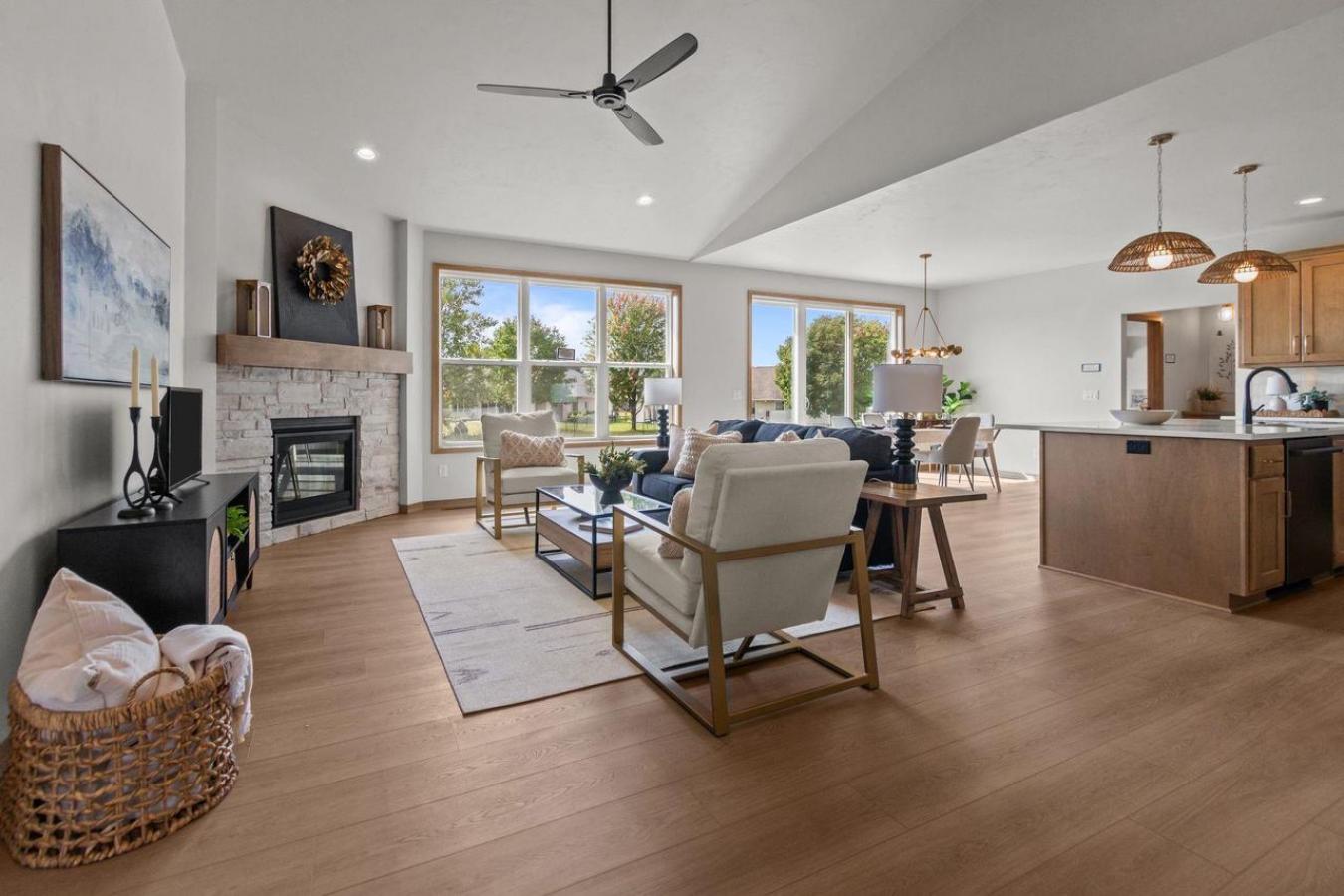 Green Bay, BROWN, 54311, United States, 4 Bedrooms Bedrooms, ,3 BathroomsBathrooms,Residential,For Sale,1987451