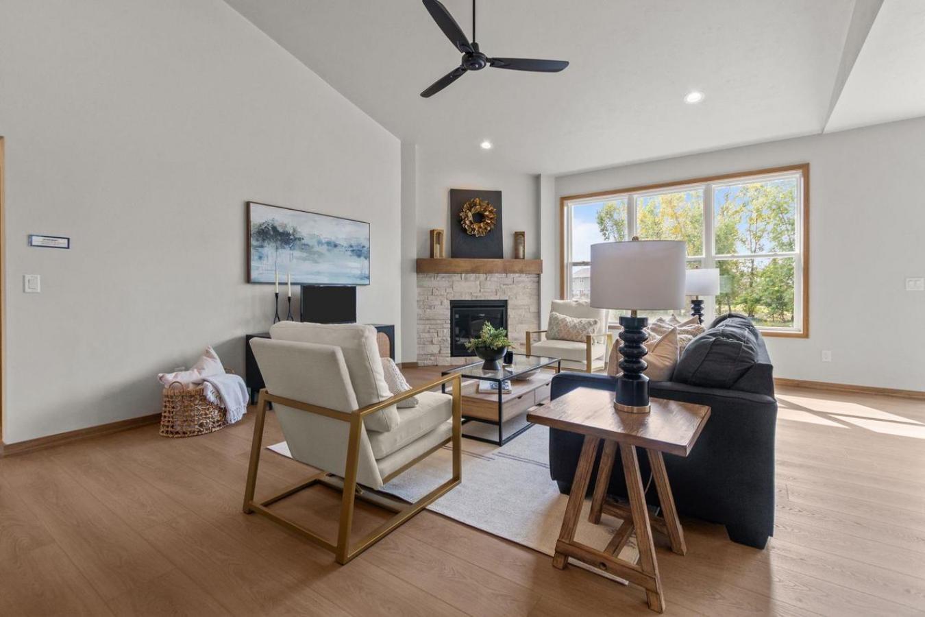 Green Bay, BROWN, 54311, United States, 4 Bedrooms Bedrooms, ,3 BathroomsBathrooms,Residential,For Sale,1987451