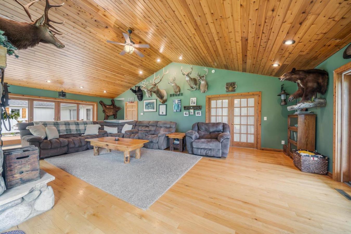 AURORA, WAUSHARA, 54923, United States, 4 Bedrooms Bedrooms, ,2 BathroomsBathrooms,Residential,For Sale,1987450