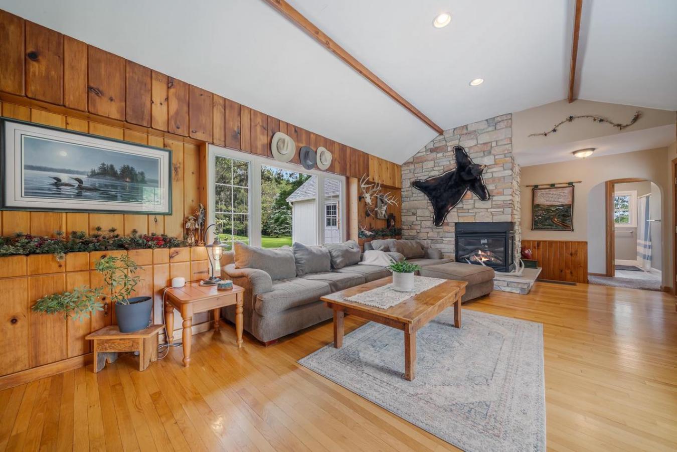 AURORA, WAUSHARA, 54923, United States, 4 Bedrooms Bedrooms, ,2 BathroomsBathrooms,Residential,For Sale,1987450